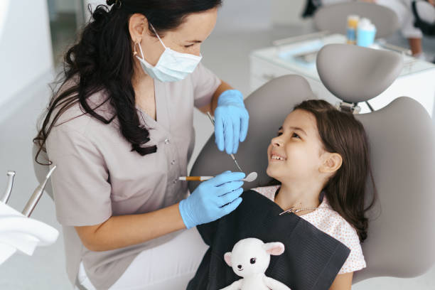 Best Emergency Dental Care  in Lawton, IA